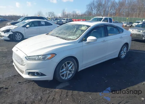 2015 Ford Fusion Se z USA, uszkodzony, nr VIN 3FA6P0HD2FR196261